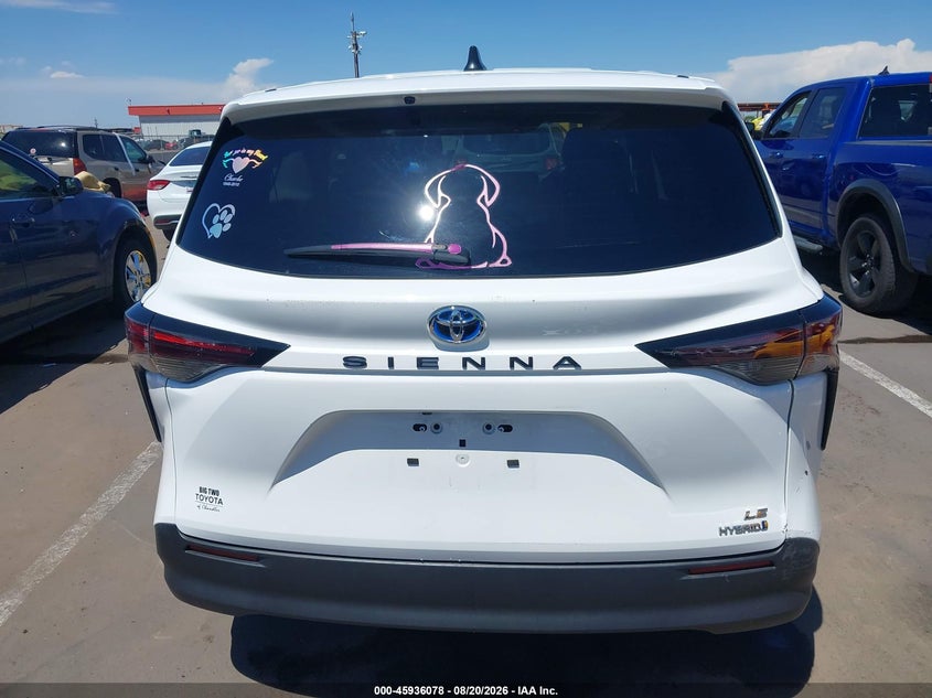 TOYOTA SIENNA - zdjęcie 16