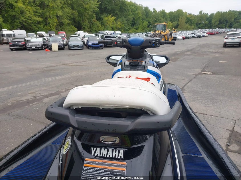 2019 YAMAHA WAVERUNNER auction photo 5