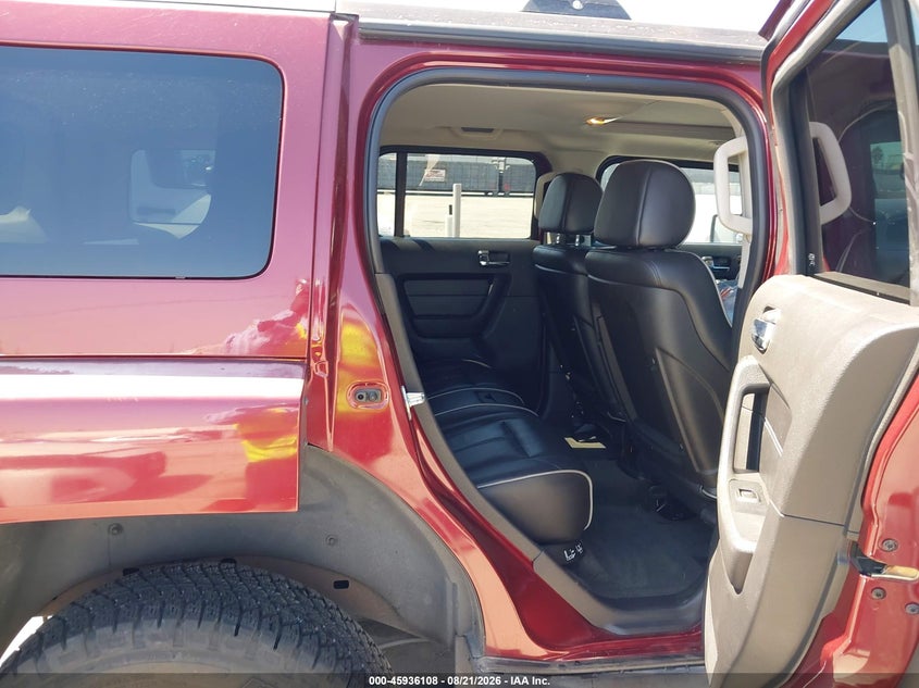 2007 HUMMER H3 SUV auction photo 8