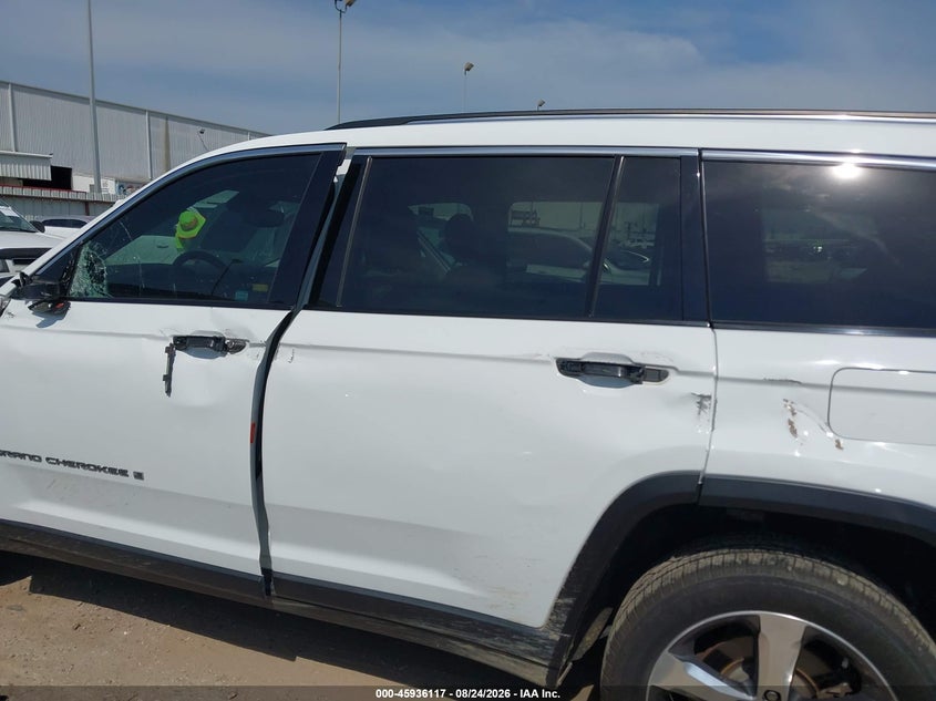 JEEP GRAND CHEROKEE L - zdjęcie 17