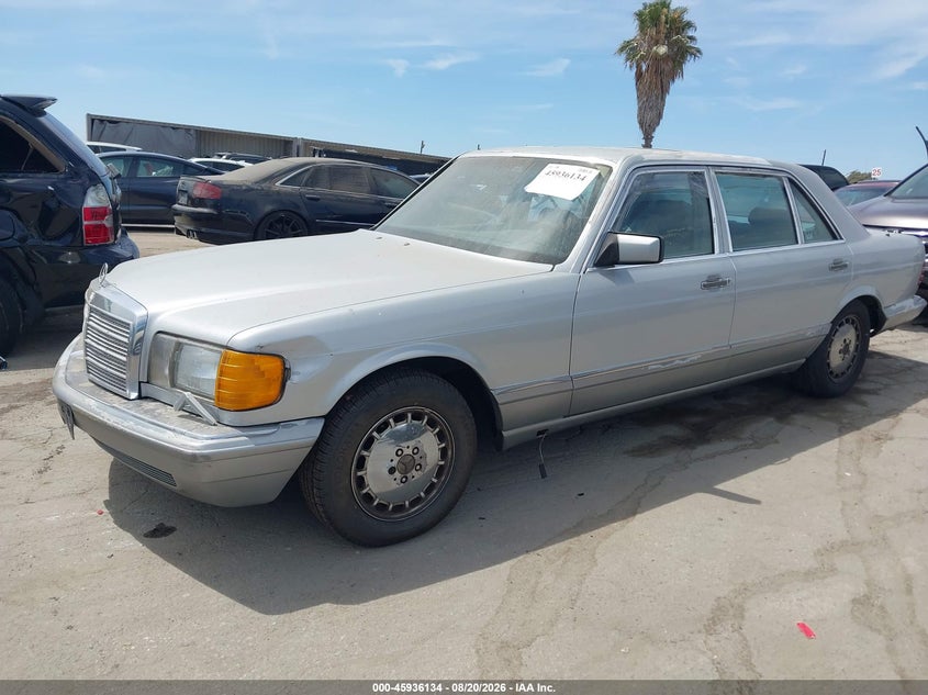 1988 MERCEDES-BENZ 420 auction photo 2