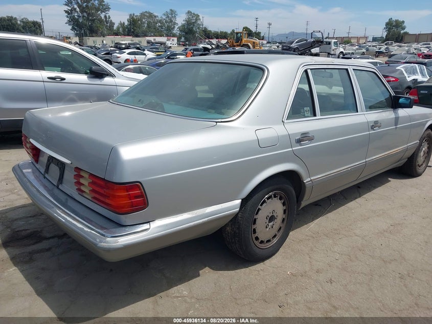 1988 MERCEDES-BENZ 420 auction photo 4
