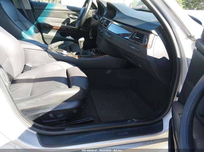 2006 BMW 330XI auction photo 5
