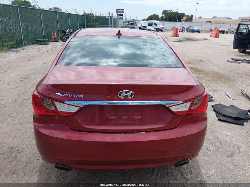 2013 HYUNDAI SONATA SEDAN 2.4L I-4 DI, DOHC, VVT, 200HP