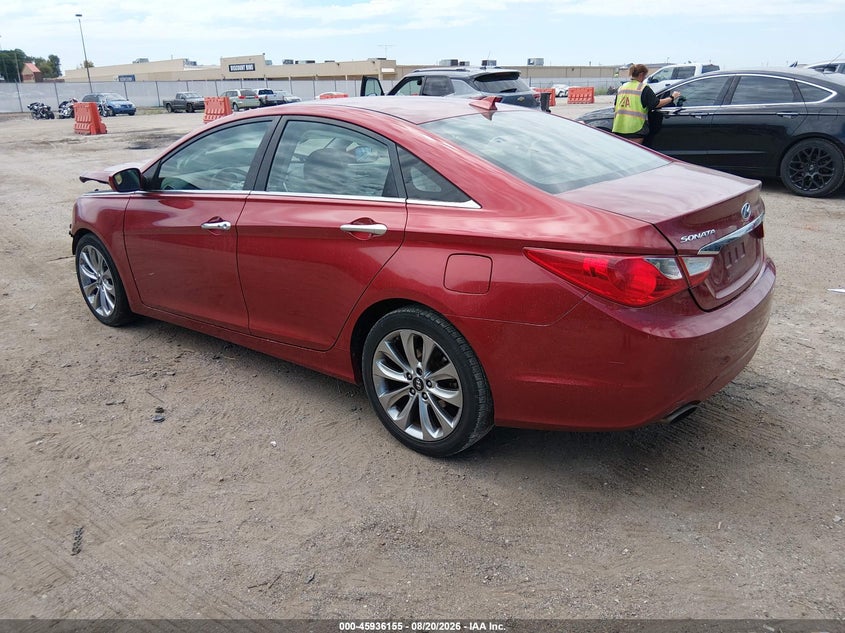 2013 HYUNDAI SONATA SEDAN 2.4L I-4 DI, DOHC, VVT, 200HP