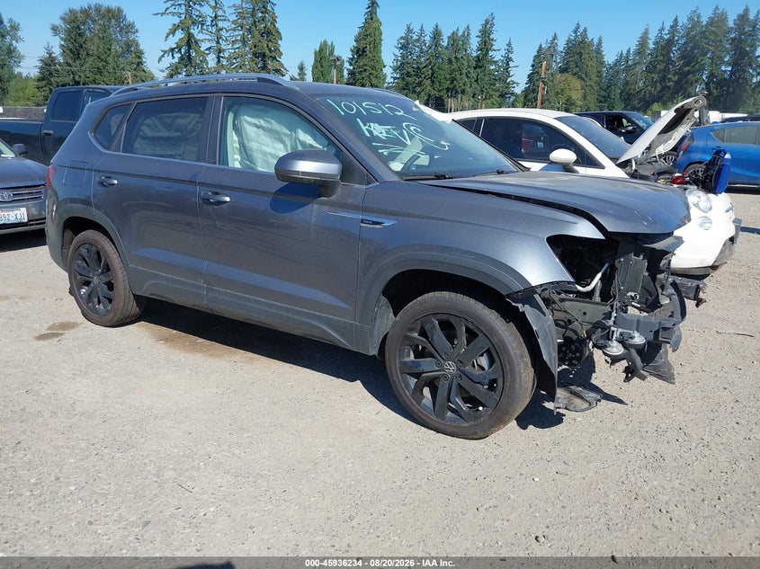 2022 VOLKSWAGEN TAOS auction photo 1