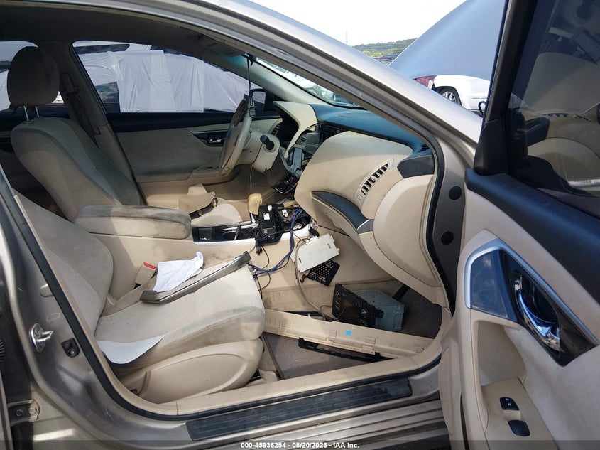 2013 NISSAN ALTIMA auction photo 5