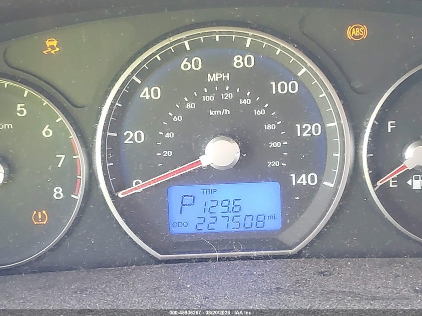 2010 HYUNDAI SANTA FE auction photo 7