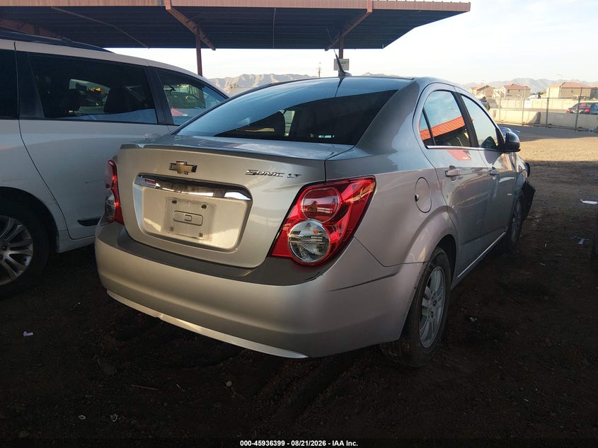 2014 CHEVROLET SONIC auction photo 4