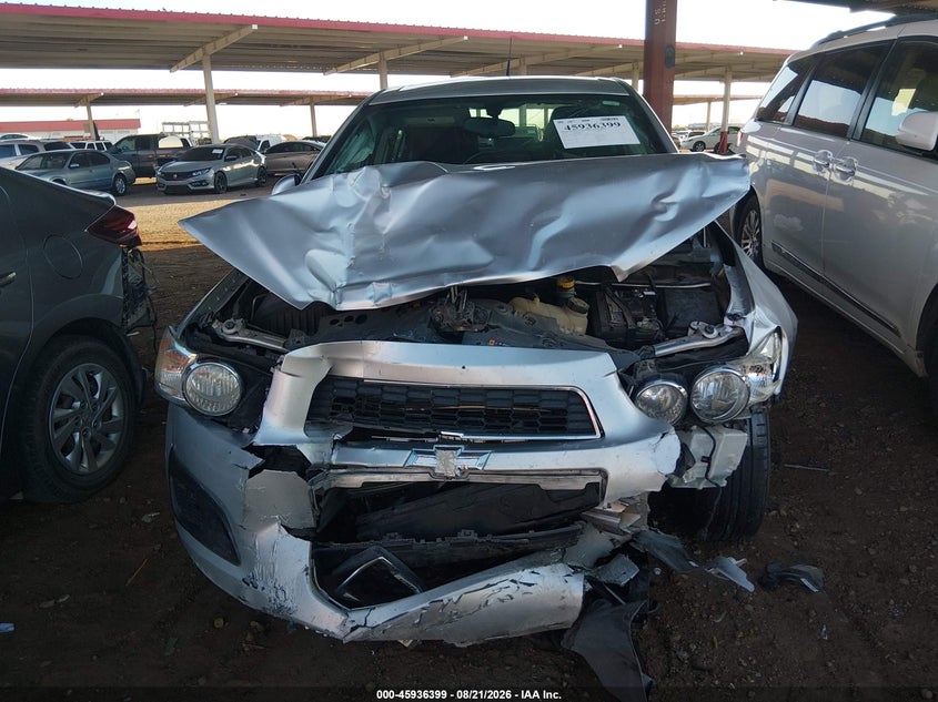 2014 CHEVROLET SONIC auction photo 6