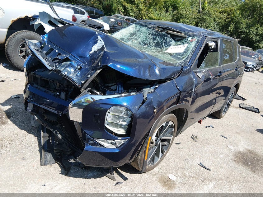 2022 MITSUBISHI OUTLANDER auction photo 2