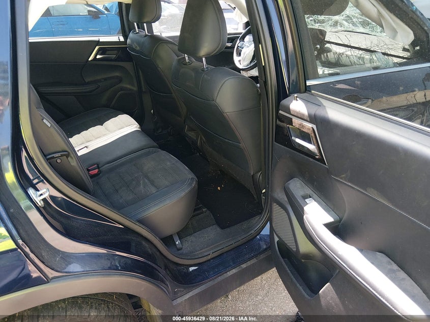 2022 MITSUBISHI OUTLANDER auction photo 8