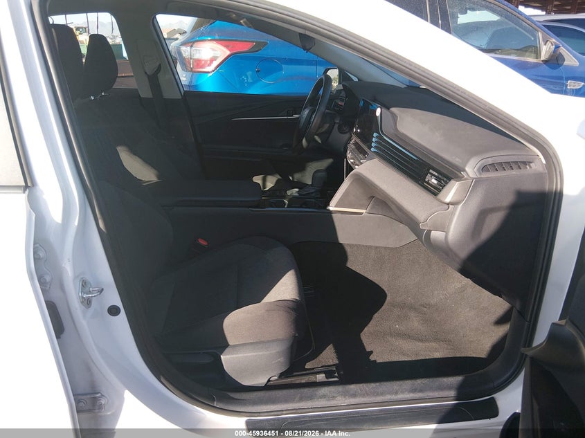 2025 TOYOTA CAMRY SEDAN 2.5L I-4 DI, DOHC, VVT, 184HP