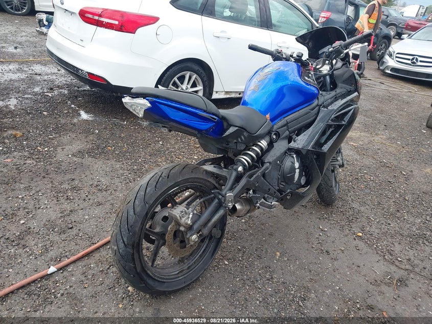 KAWASAKI EX650 2013
