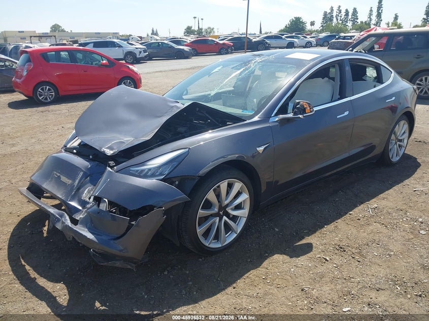 2019 Tesla Model 3, Biohazard, IAAI, VIN 5YJ3E1EB8KF517808 — photo 2
