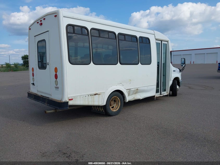 2011 FORD E-350 CUTAWAY — zdjęcie 4