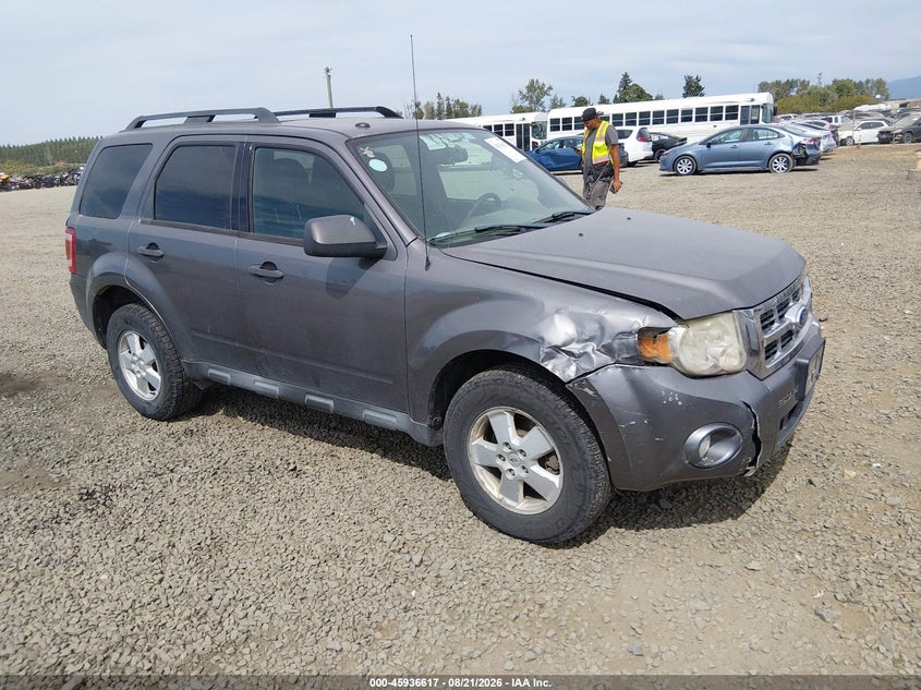 Vin: 1fmcu9d77bkc38041, lot: 46435758, ford escape xlt 2011 img_1