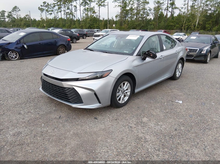 2025 Toyota Camry, Удар сзади, IAAI, VIN 4T1DAACK6SU561697 — фото 2