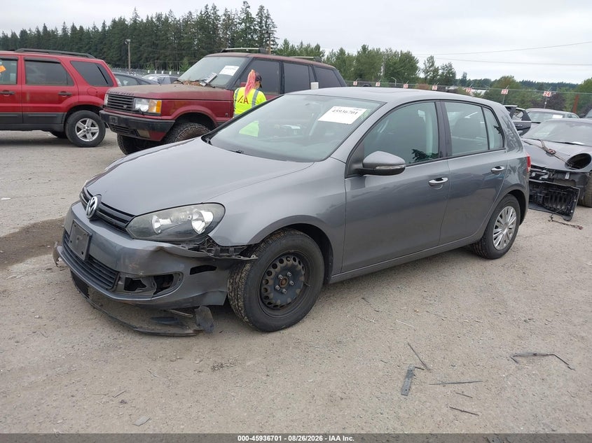 2013 Volkswagen Golf, Front End, IAAI, VIN WVWDB7AJ2DW048579 — photo 2