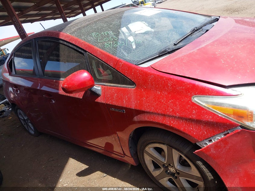 TOYOTA PRIUS - zdjęcie 14
