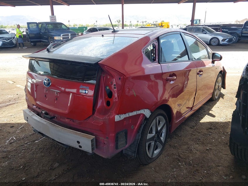TOYOTA PRIUS - zdjęcie 4