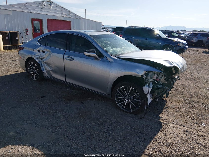 2025 LEXUS ES 300H auction photo 1