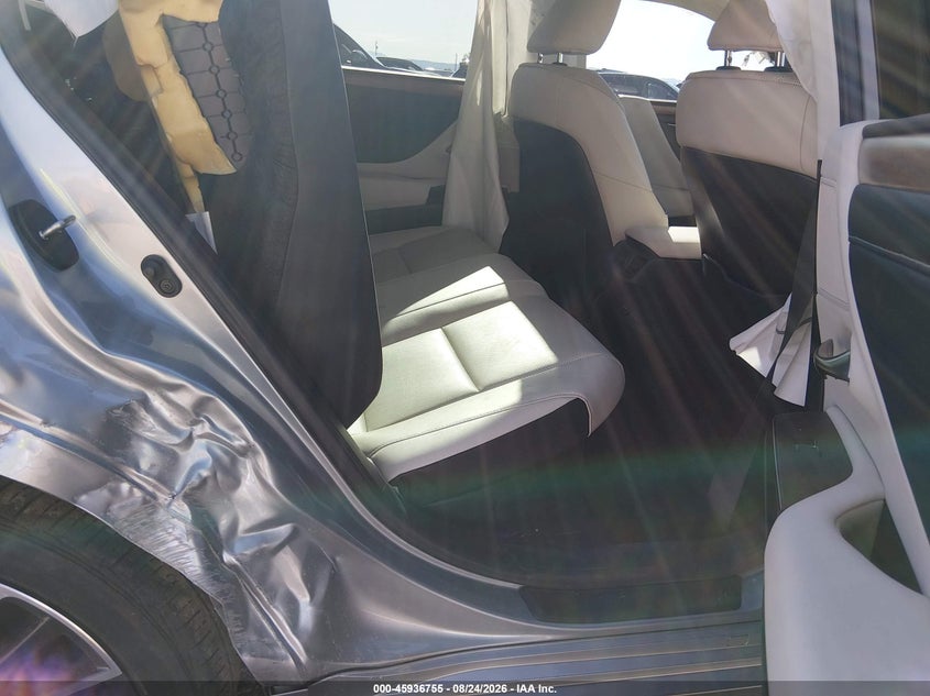 2025 LEXUS ES 300H auction photo 8