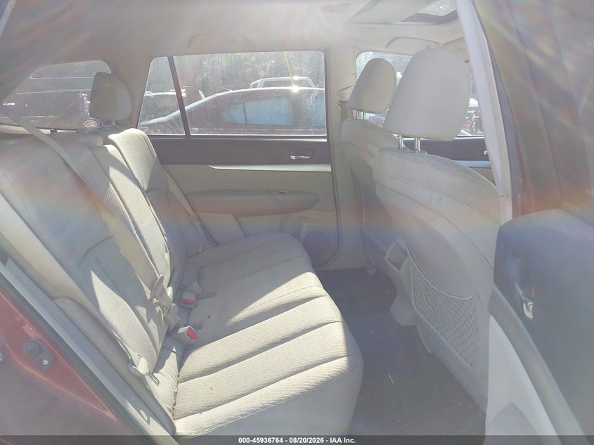 2011 SUBARU OUTBACK auction photo 8