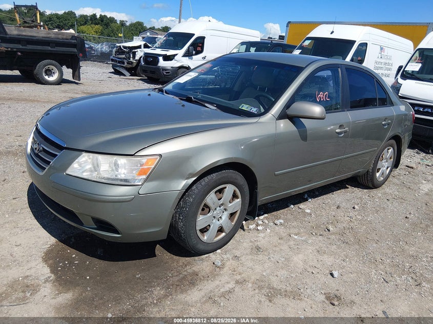 2010 Hyundai Sonata, Right Rear, IAAI, VIN 5NPET4AC2AH628451 — photo 2