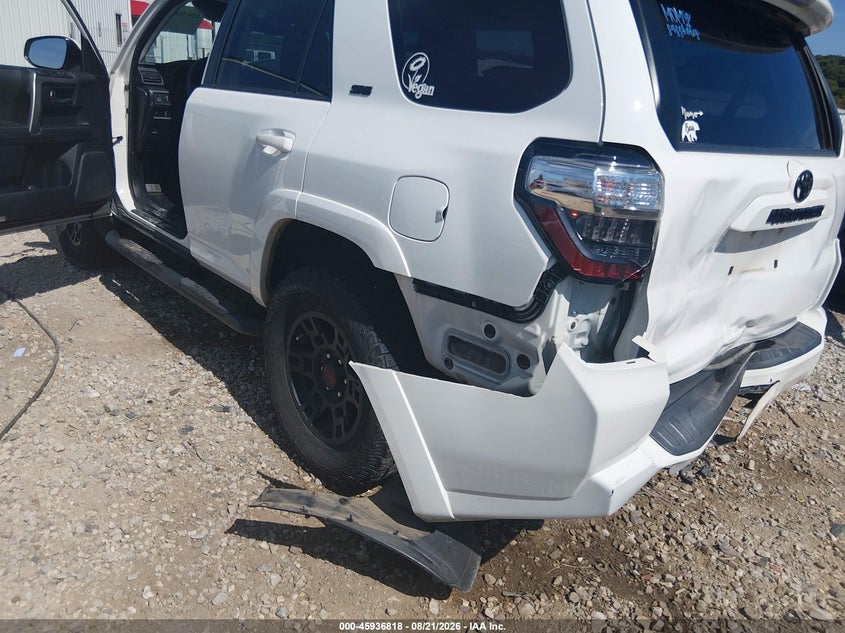 2020 TOYOTA 4RUNNER auction photo 6