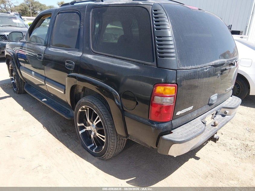 2003 CHEVROLET TAHOE auction photo 3
