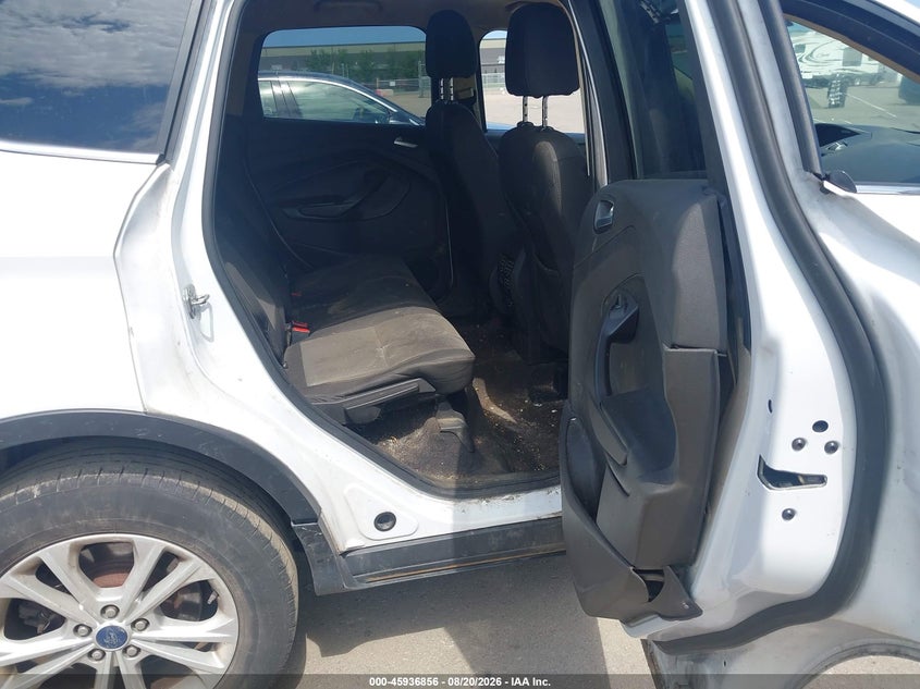 FORD ESCAPE 2017 VIN 1FMCU0GD2HUD50207