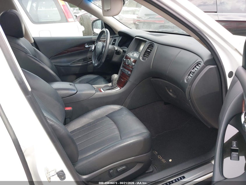 2015 INFINITI QX50 auction photo 5