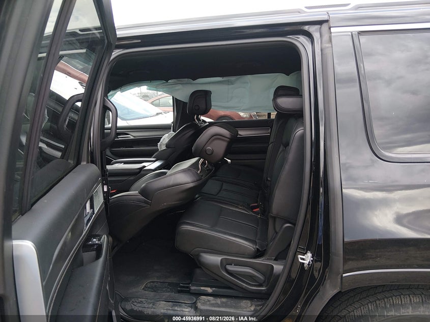 2025 JEEP WAGONEER auction photo 8