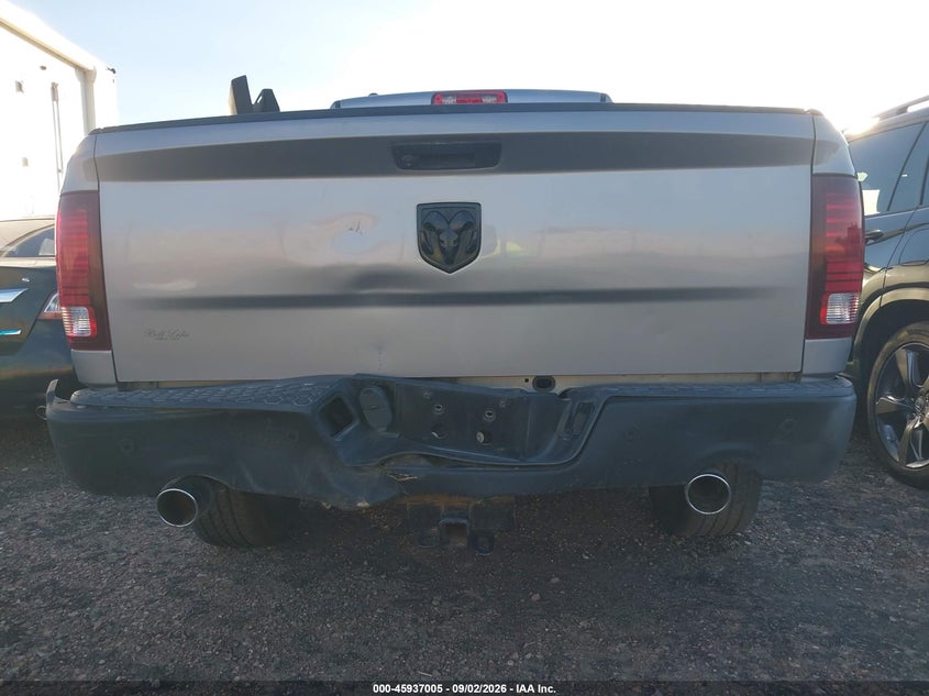 RAM 1500 CLASSIC 2019 VIN 1C6RR6GT5KS734292