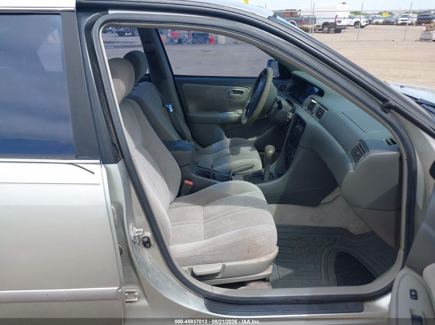 2001 TOYOTA CAMRY auction photo 5