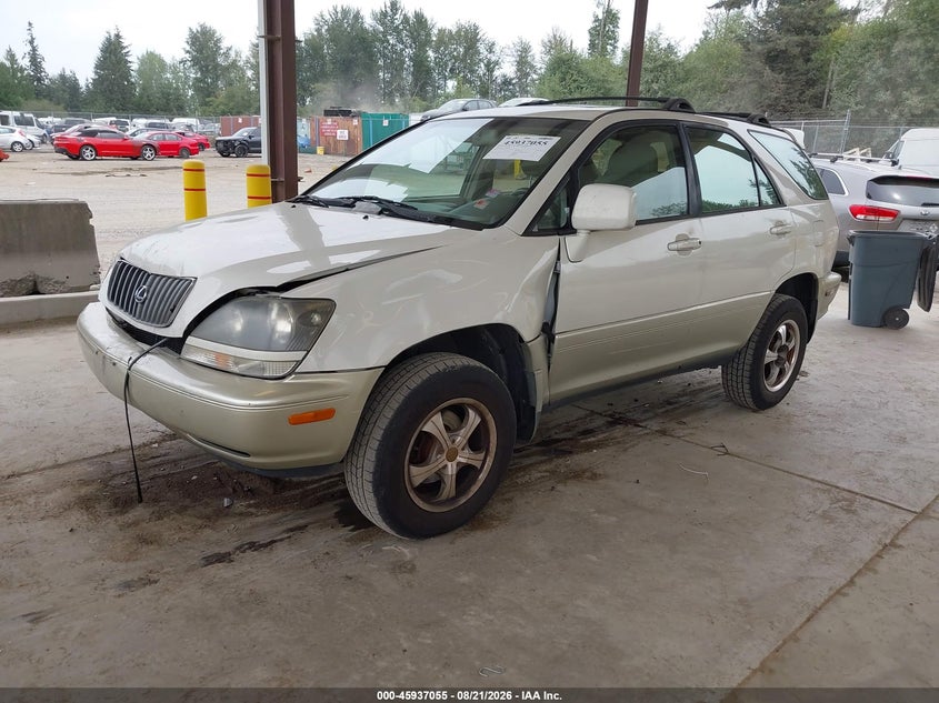 2000 Lexus RX, Front End, IAAI, VIN JT6HF10U3Y0129718 — photo 2