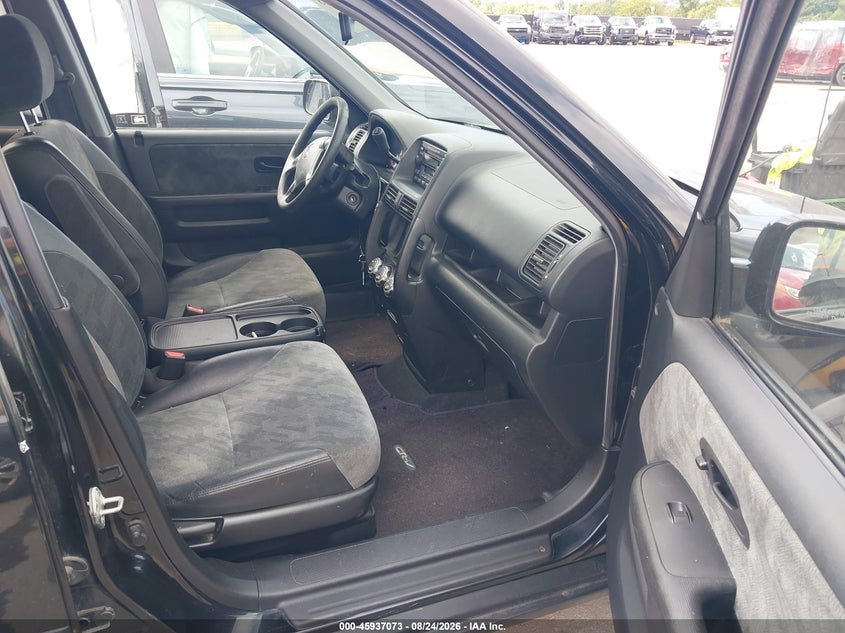 2004 HONDA CR-V auction photo 5