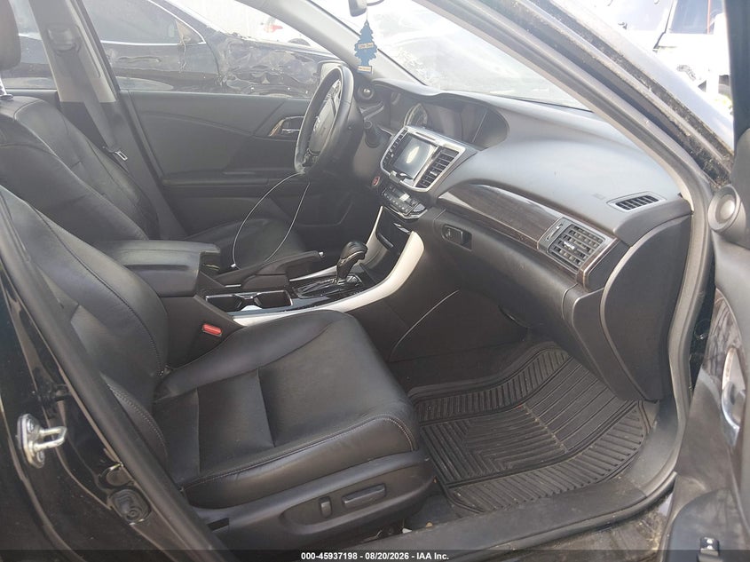 2016 HONDA ACCORD auction photo 5