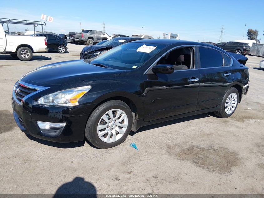 2015 Nissan Altima, Left Rear, IAAI, VIN 1N4AL3AP0FC570053 — photo 2