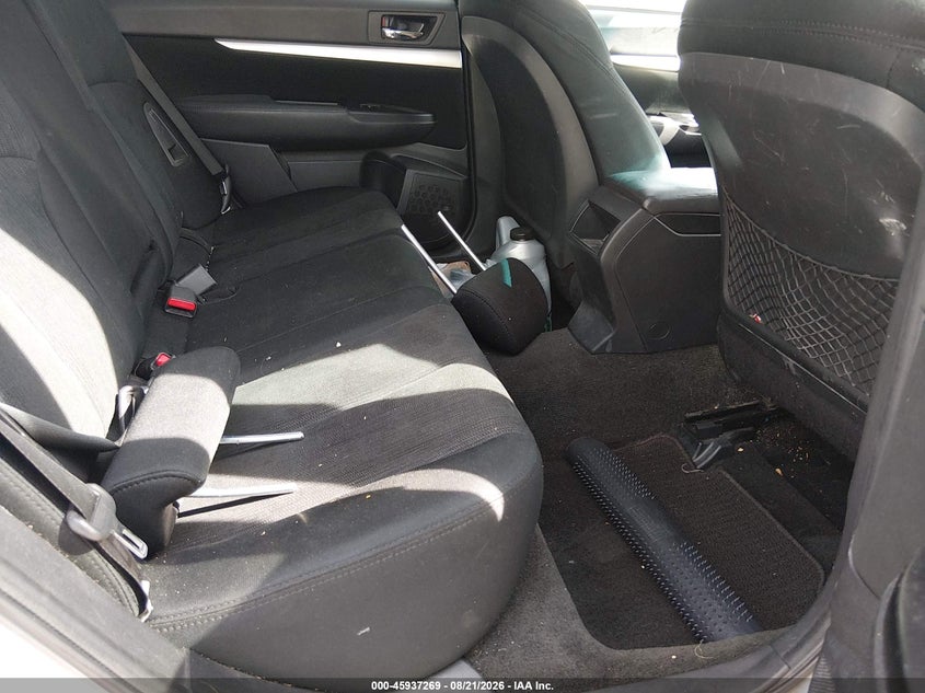 2013 SUBARU OUTBACK auction photo 8