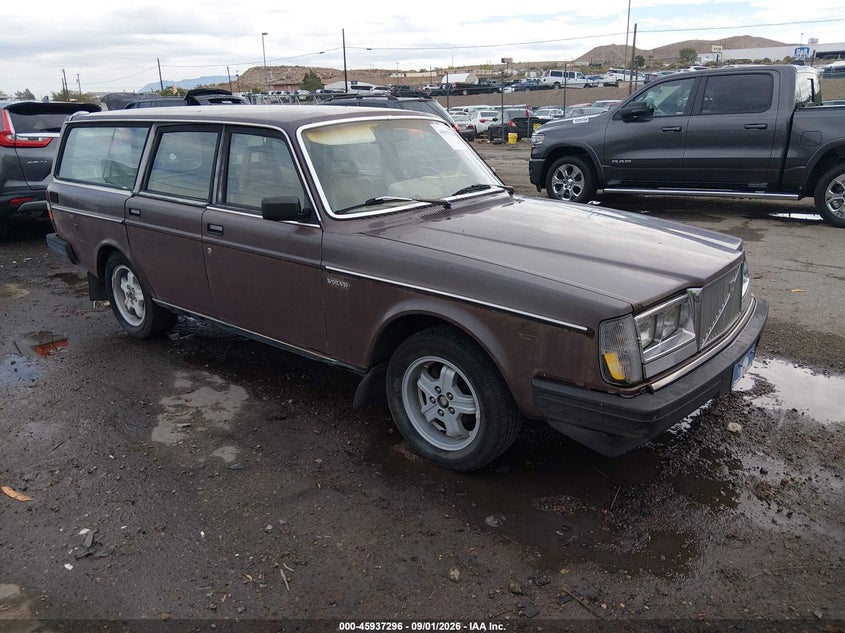 1984 Volvo 245 Dl/Gl
