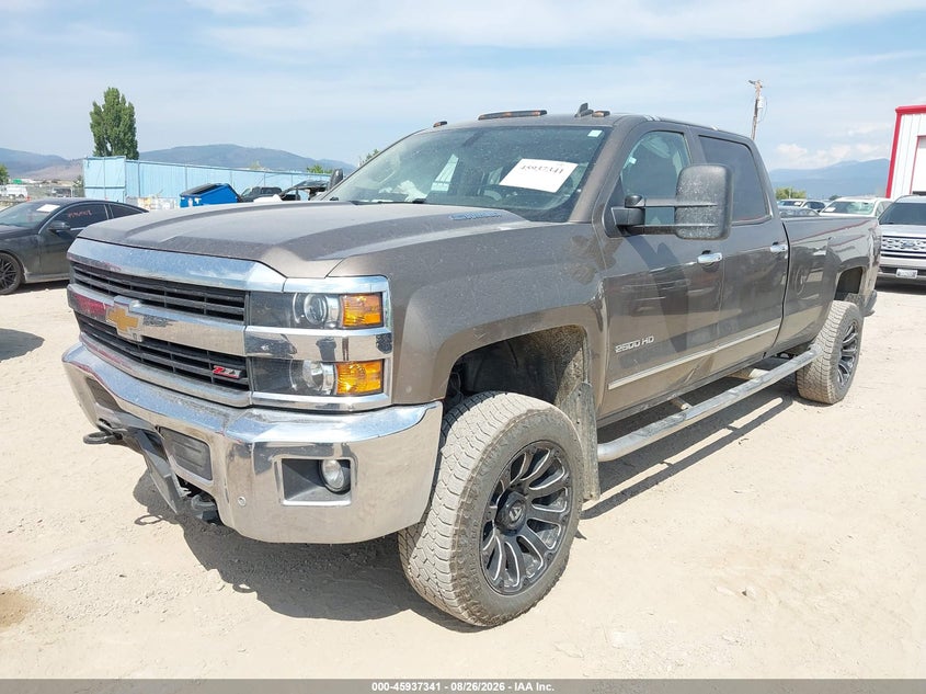 2015 Chevrolet Silverado, Удар спереди, IAAI, VIN 1GC1KWE8XFF188208 — фото 2