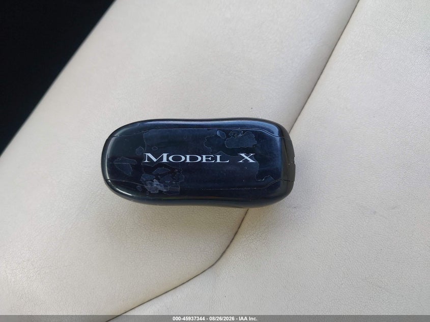 TESLA MODEL X 2019 VIN 5YJXCAE27KF213800