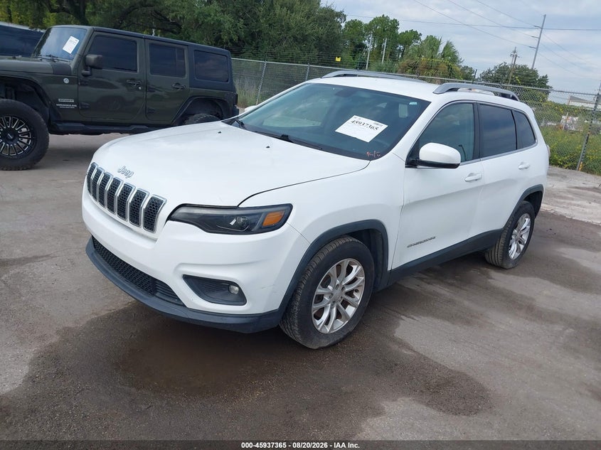 2019 Jeep Cherokee, Normal Wear & Tear, IAAI, VIN 1C4PJLCB7KD172337 — photo 2