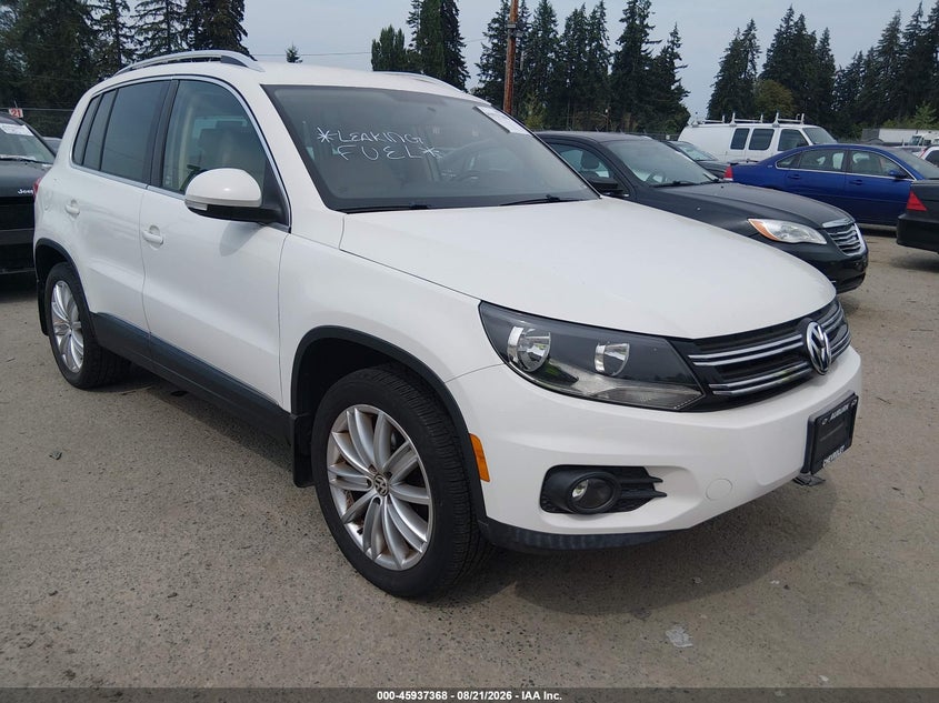 2013 VOLKSWAGEN TIGUAN auction photo 1