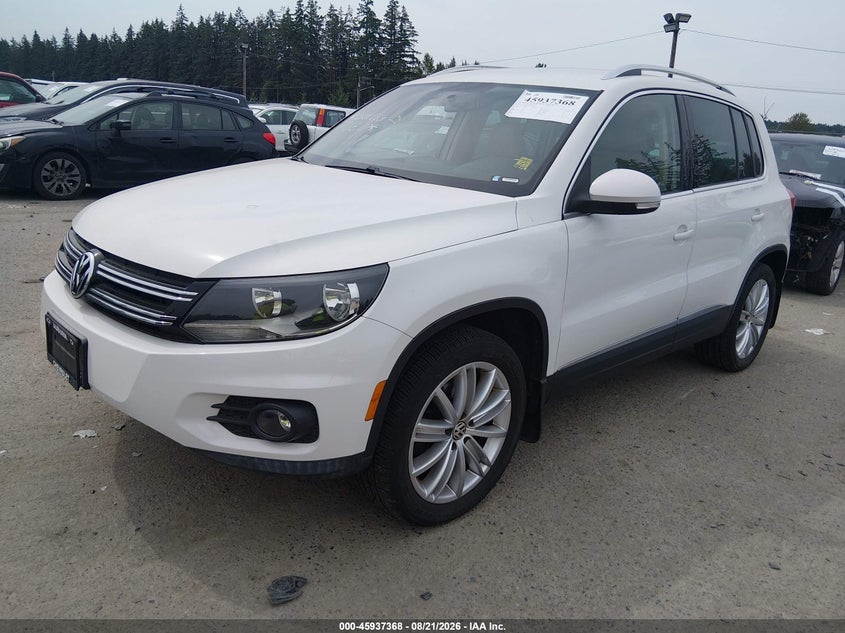 2013 VOLKSWAGEN TIGUAN auction photo 2