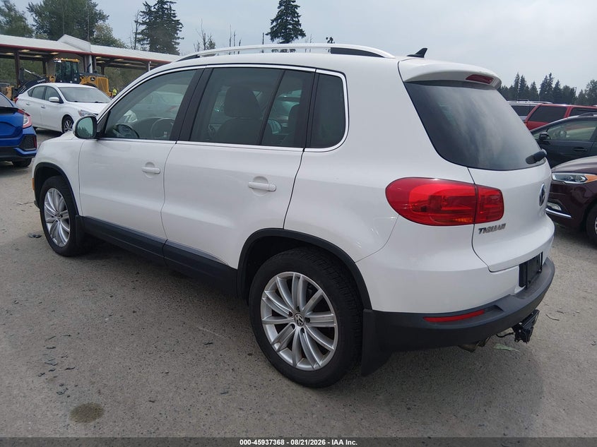 2013 VOLKSWAGEN TIGUAN auction photo 3