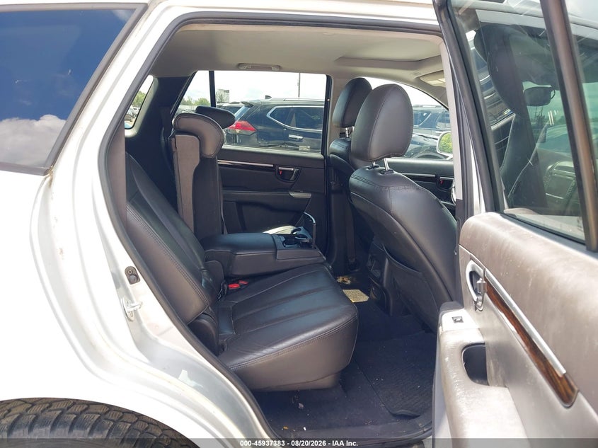 2011 HYUNDAI SANTA FE auction photo 8