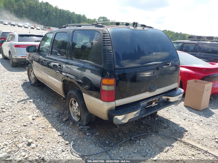 2002 CHEVROLET TAHOE auction photo 3
